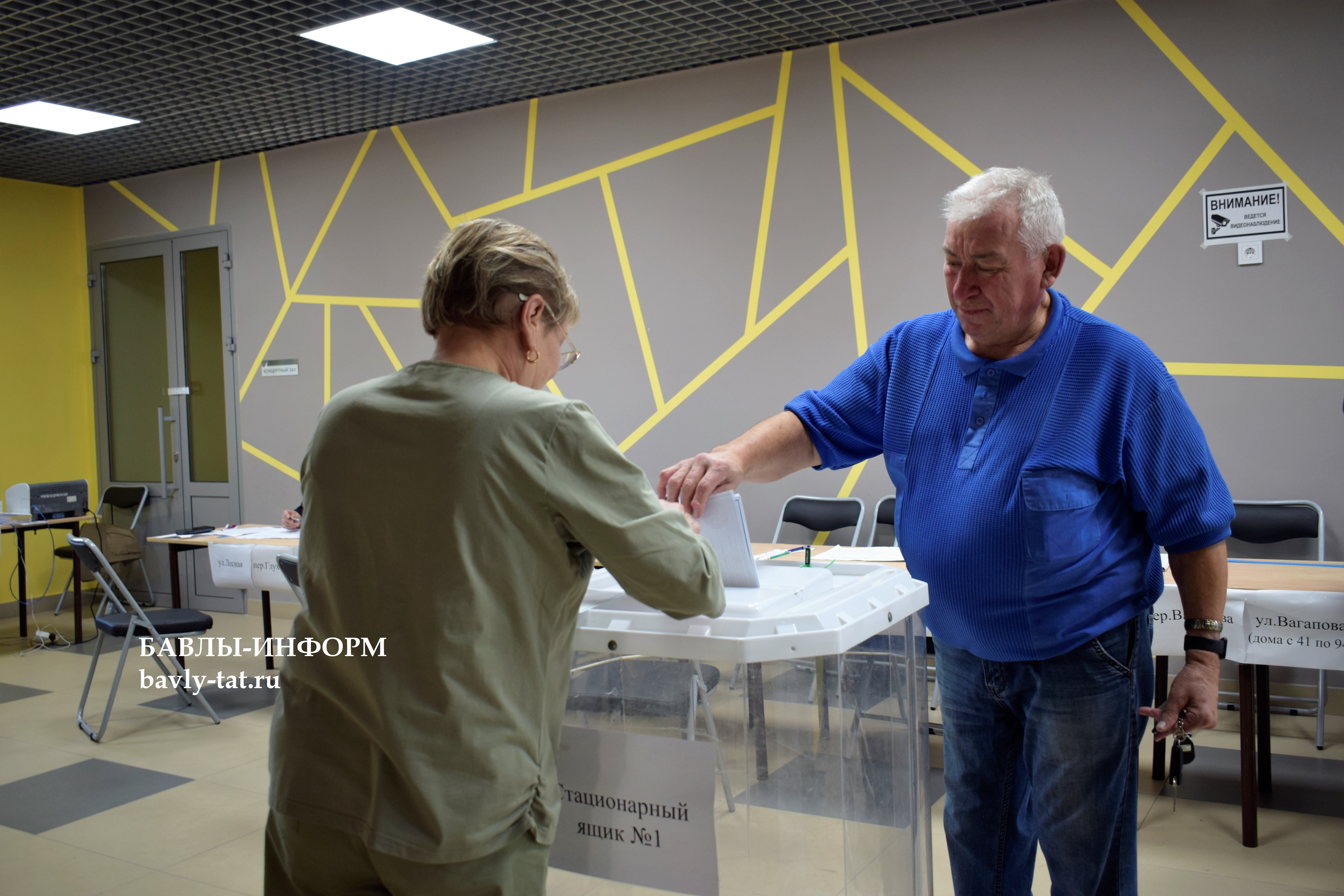 Председатель избирательного участка №1035 Ильшат Гаязов отметил высокую активность избирателей
