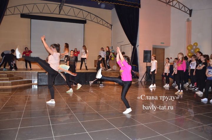 Бавлинский танцевальный коллектив "Lady M" провел отчетный концерт