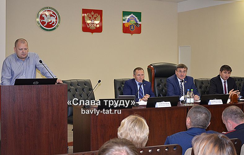 В Бавлах состоялось выездное заседание руководителя Госалкогольинспекции