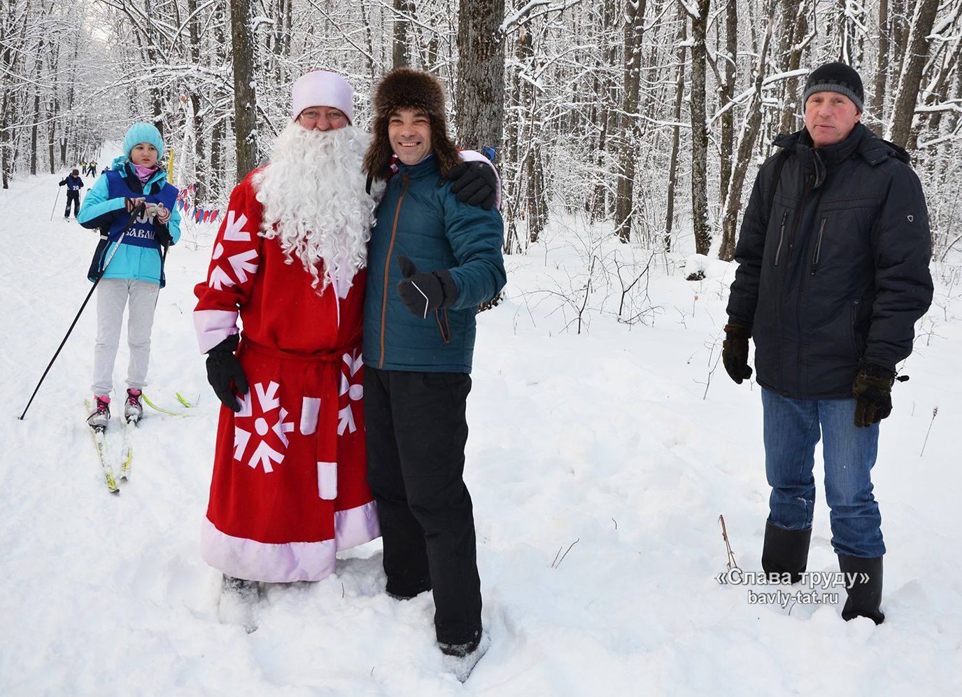 В Бавлах лыжный сезон открыли вместе с Дедом Морозом