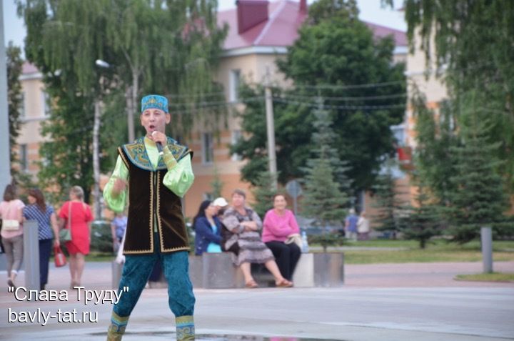 Бавлинцы наслаждались прекрасным выступлением государственного ансамбля из города Казани