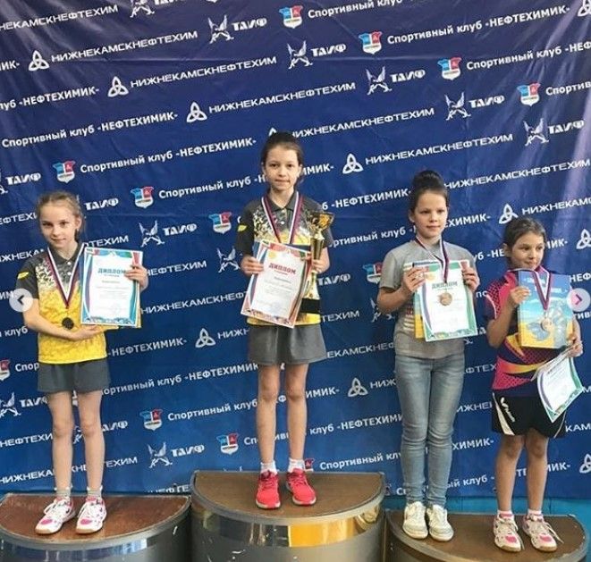 Юные теннисисты Бавлов добились призовых мест