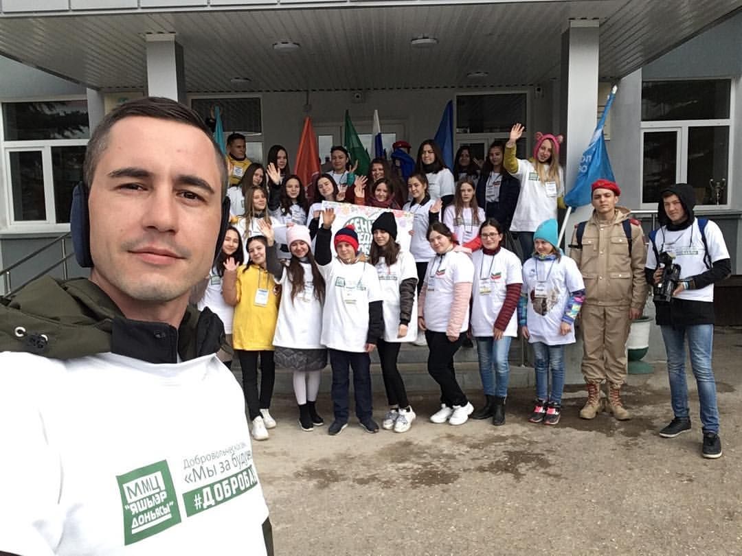 В Бавлах добровольцы участвовали в «Марше добра»