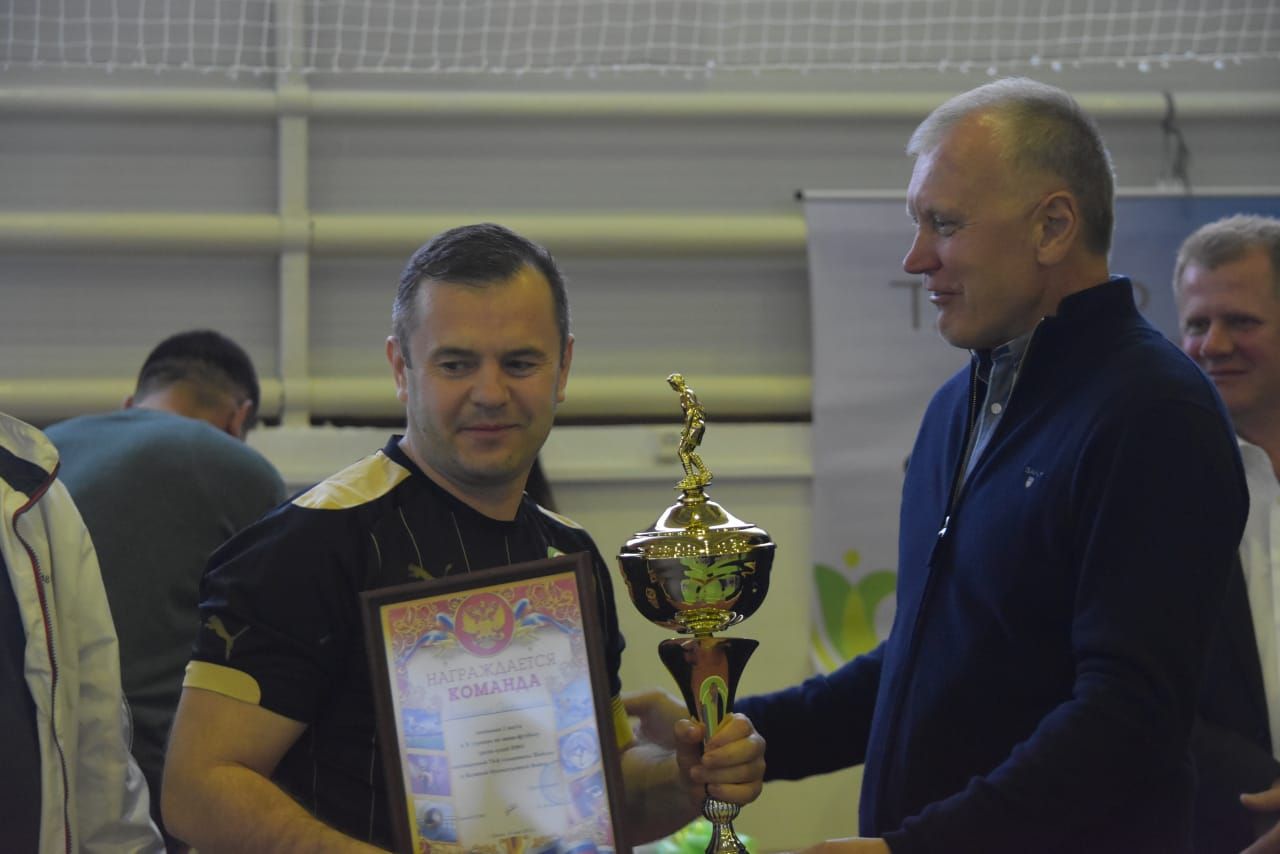 В Бавлах служители Фемиды из Татарстана вновь выиграли турнир по футболу