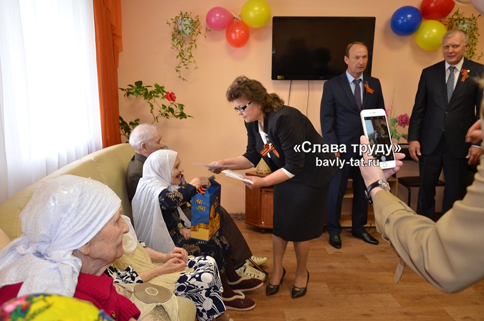 В бавлинском Крым-Сарае  чествовали  ветеранов тыла и вдов
