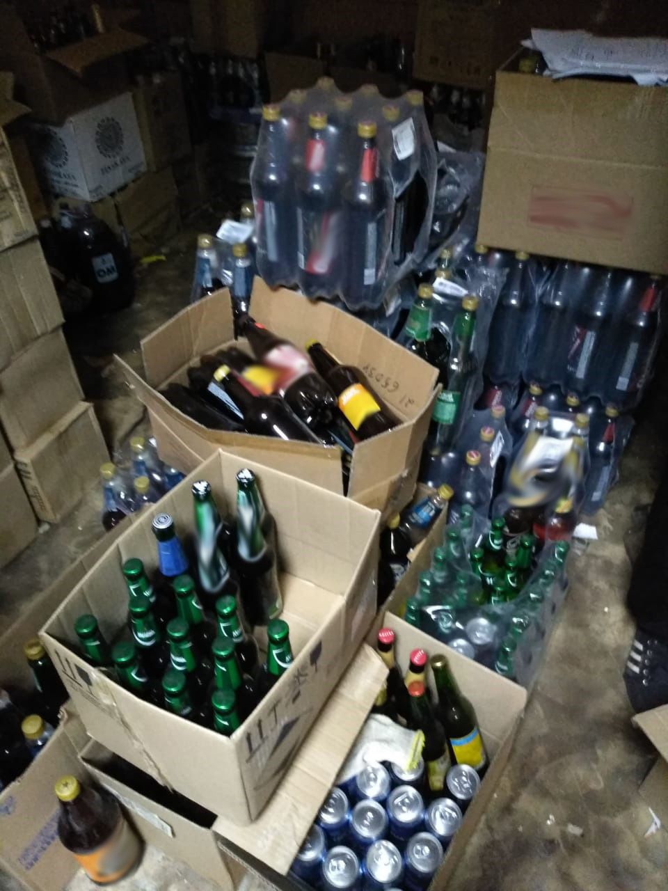 Конфискованную в Бавлинском районе алкогольную продукцию уничтожат