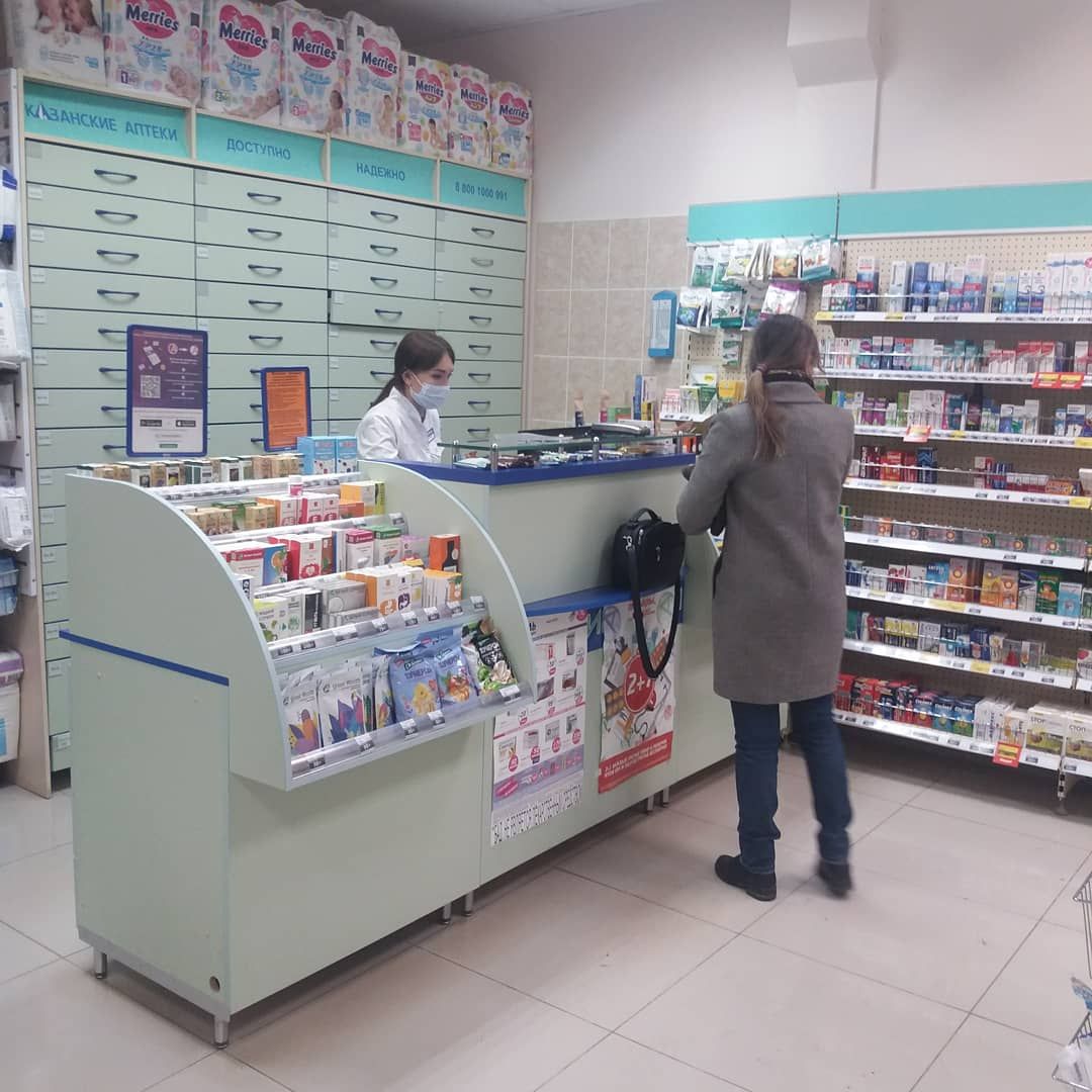 Бавлинские продуктовые магазины и аптеки соблюдают указ президента