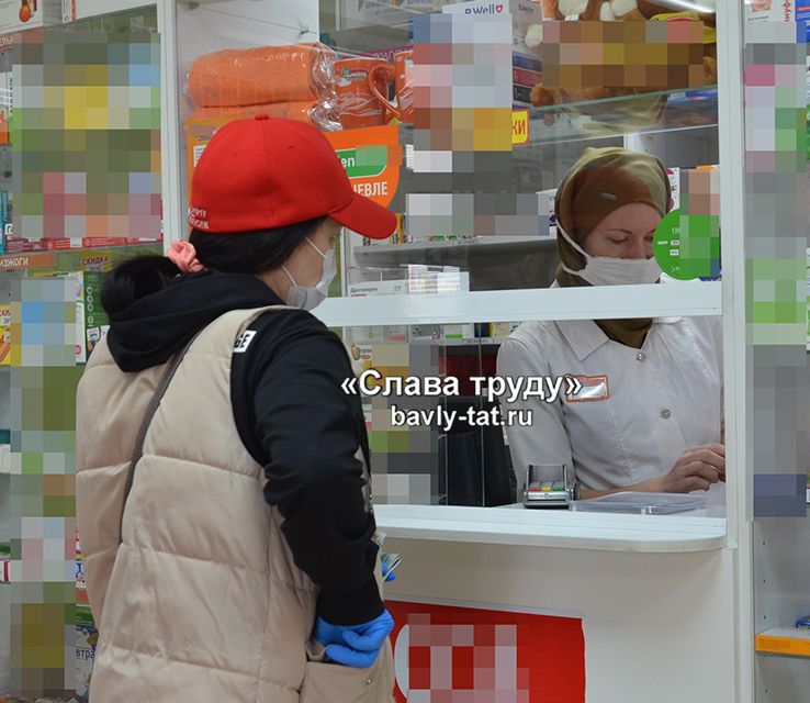 Бавлинские волонтеры доставляют пожилым жителям продукты и лекарства