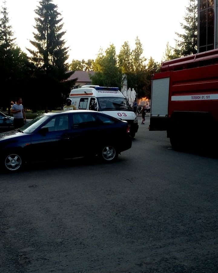В Бавлах в доме по улице Гоголя произошло возгорание