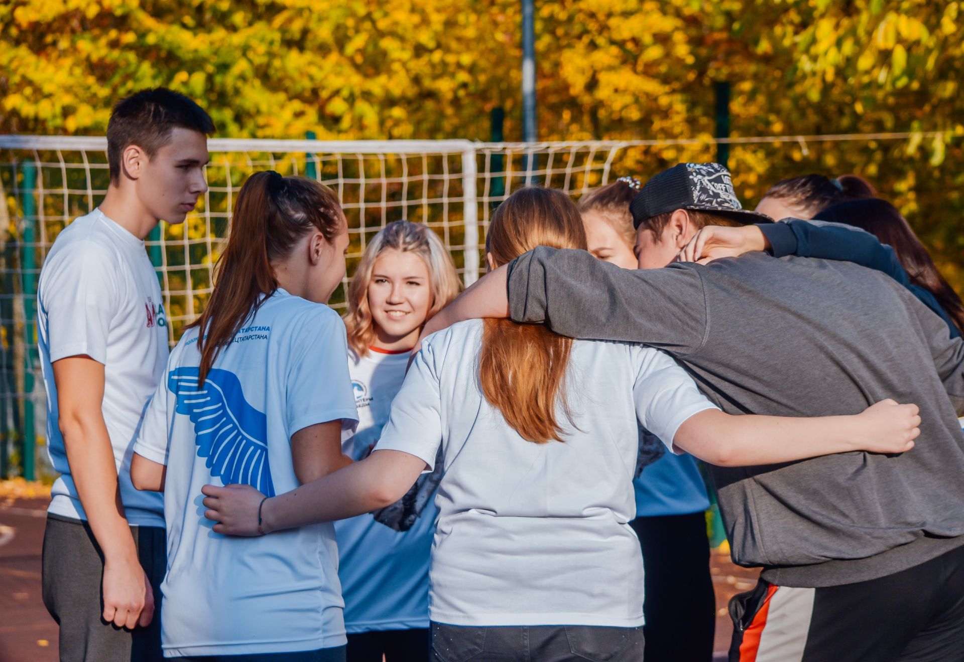 Бавлинские активисты молодежных объединений "сразились в волейбольной битве"