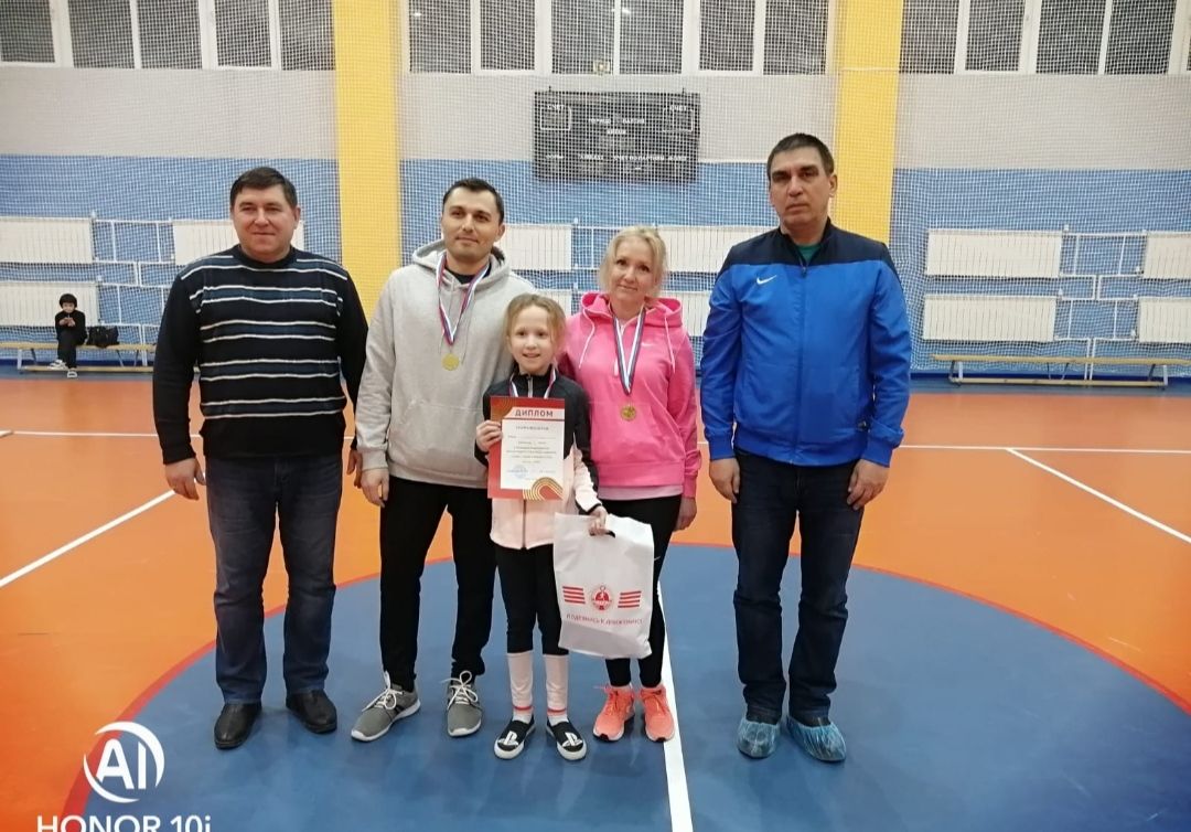 Бавлинские семьи приняли участие в фестивале "Семья - ГТО"