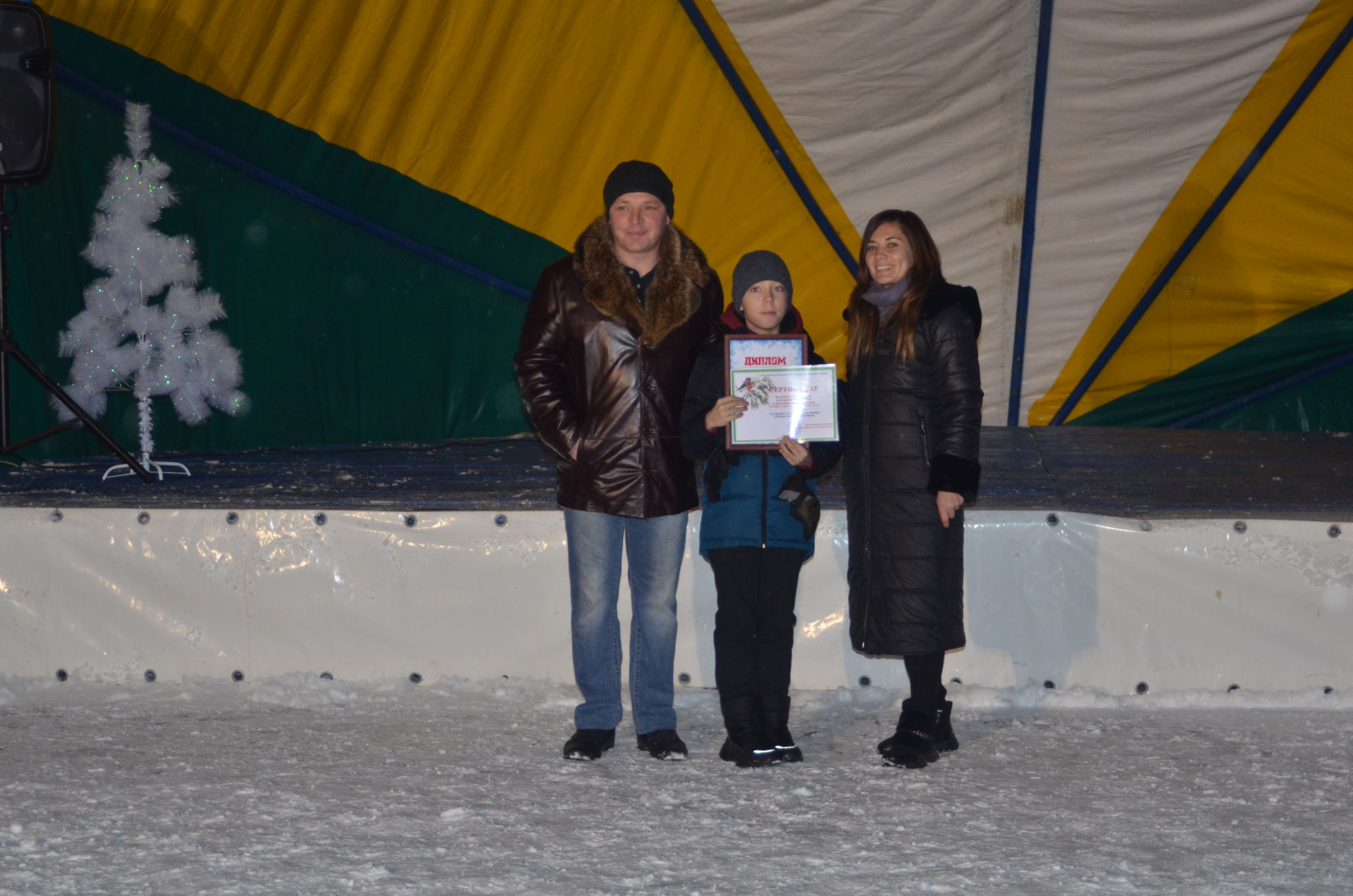 В парке "Ватан" состоялось торжественное открытие городской Ёлки (фотогалерея)