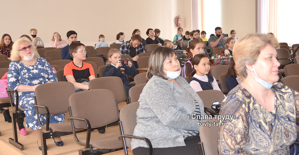 Музыкальный подарок от выпускников Бавлинской детской школы искусств