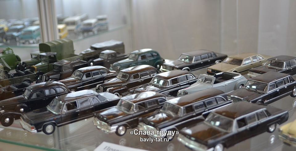 В музее Бавлов открылась выставка коллекционных ретро автомобилей