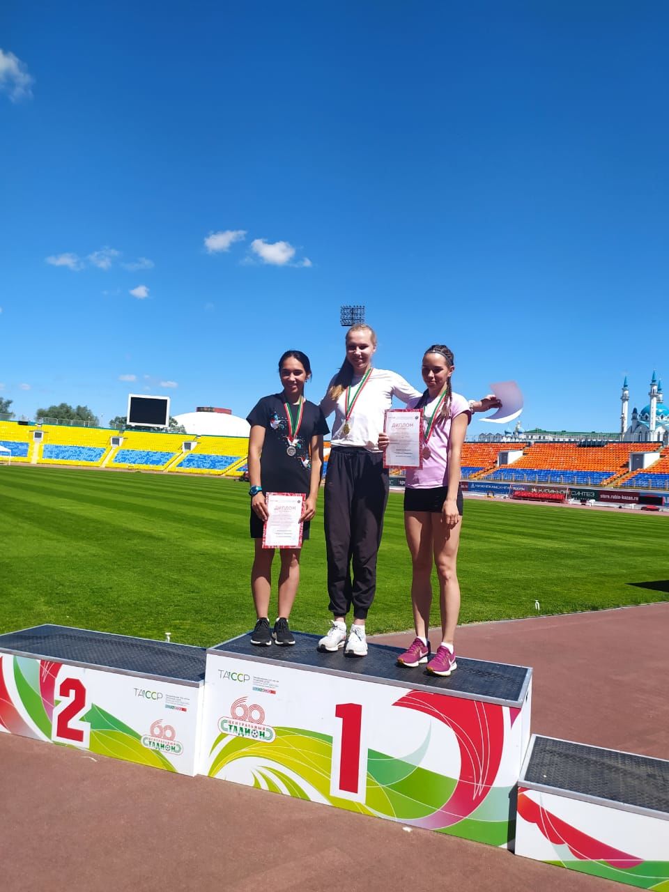 Бавлинцы приняли участие в Первенстве и чемпионате республики Татарстан по легкой атлетике