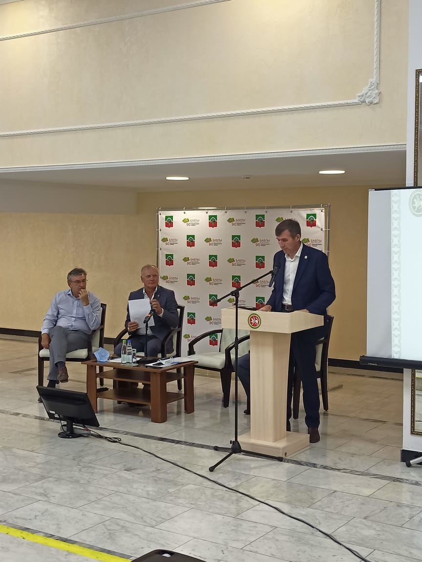Бавлинские предприниматели получили ответы на свои вопросы от министра экономики Татарстана