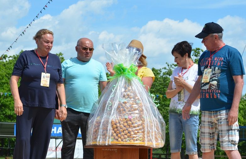 В Бавлах открылся авто-фестиваль «АРБA-FEST 2022»