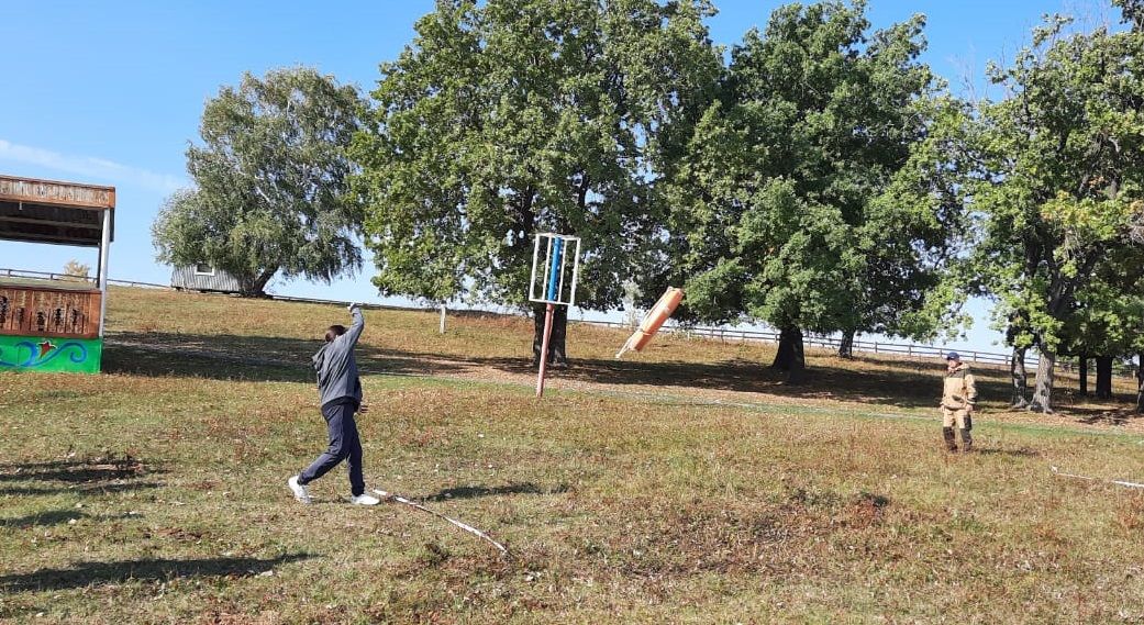 В Бавлах среди педагогов проходит туристическое многоборье (фотогалерея)