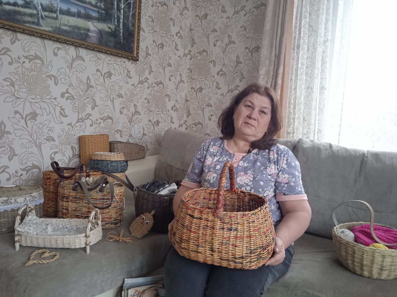 Рукодельница Гюзель Рахматуллина делится своим мастерством с юным поколением
