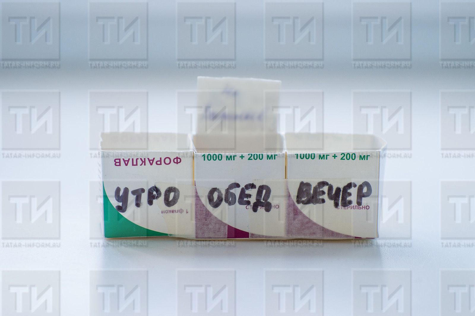 Нигә без резина түгел...