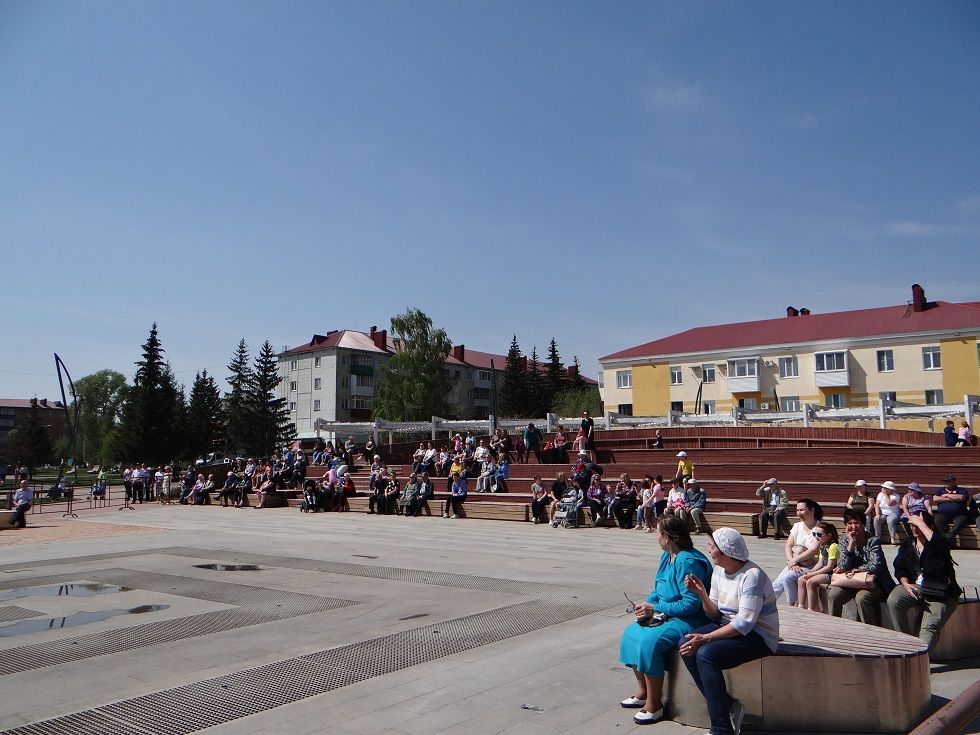 Первомай в Бавлах: фотогалерея с празднования Дня труда в Бавлинском районе