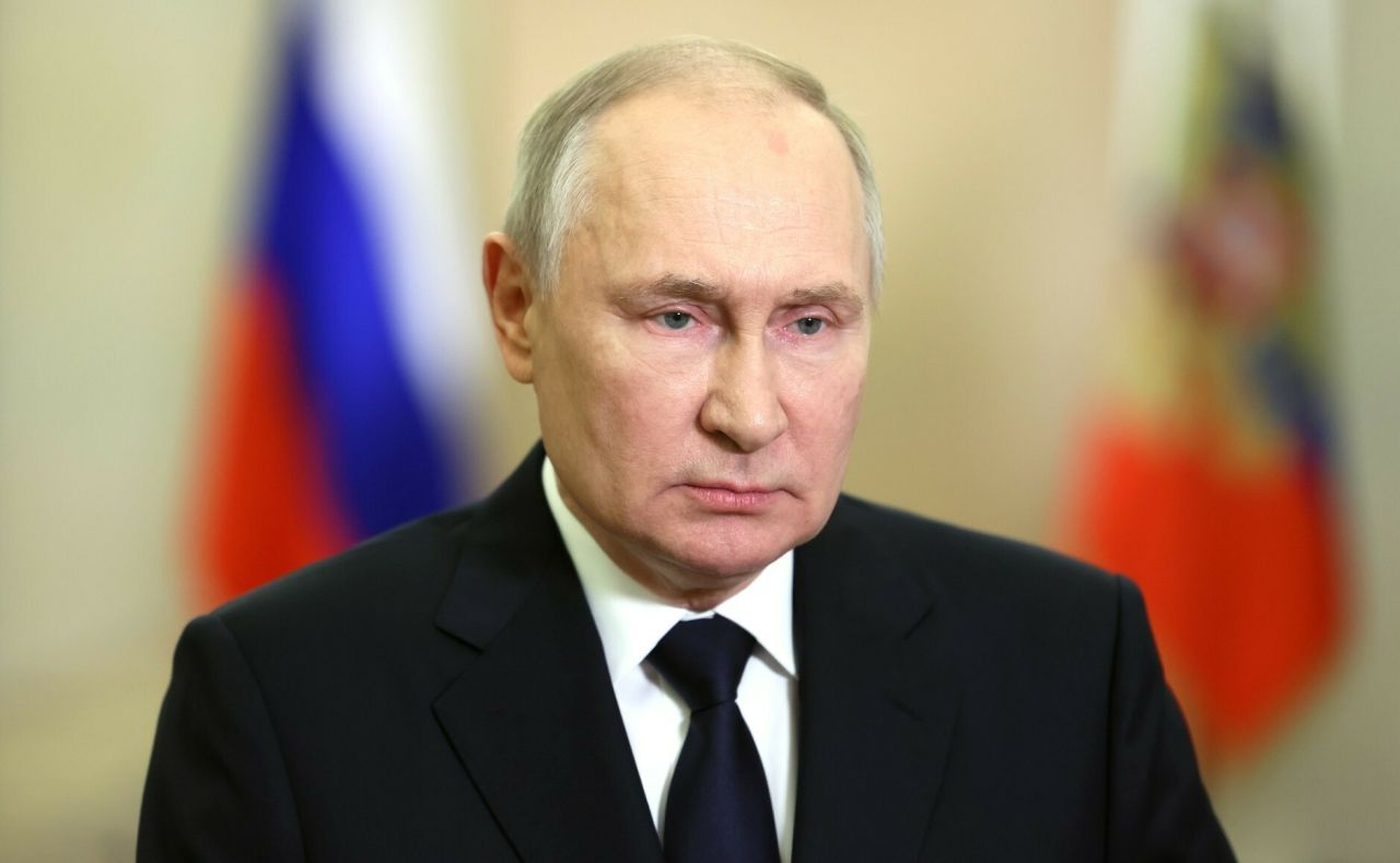 Владимир Путин поздравил сограждан с Днем воссоединения новых регионов с Россией