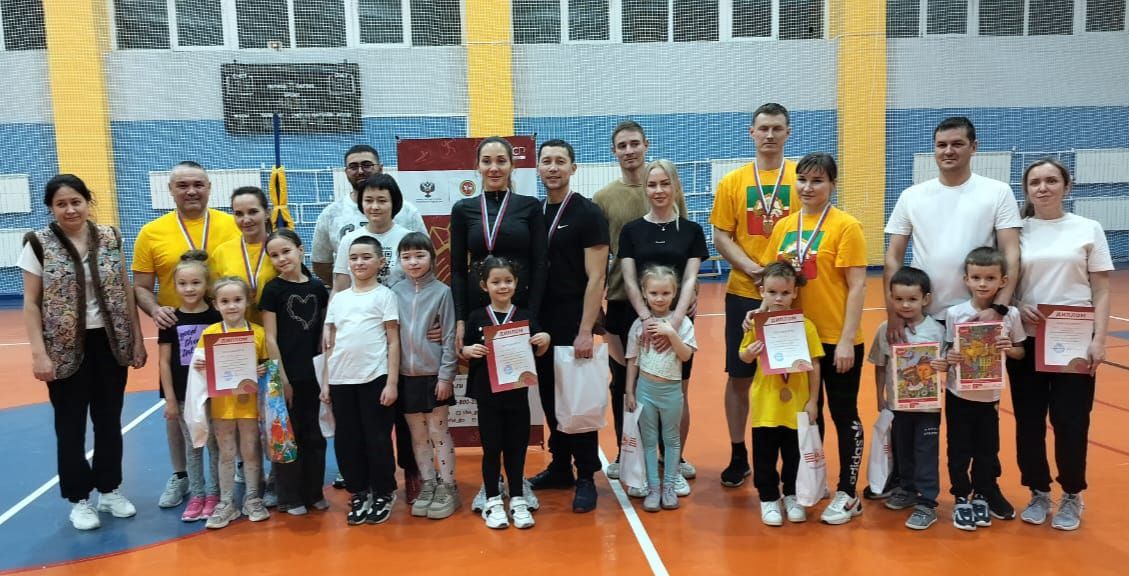В Бавлах прошёл семейный праздник ГТО