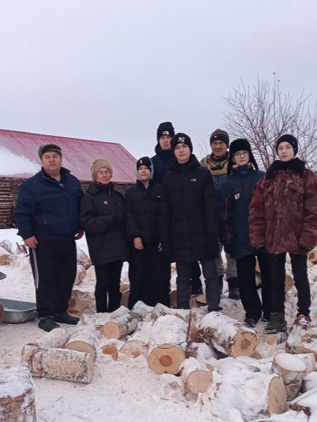Бавлинские школьники помогли семье бойца СВО