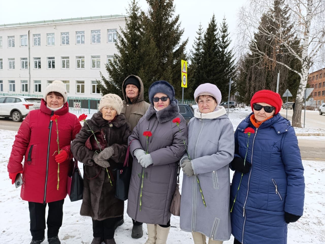 В честь Дня Героев Отечества в Бавлах прошёл митинг