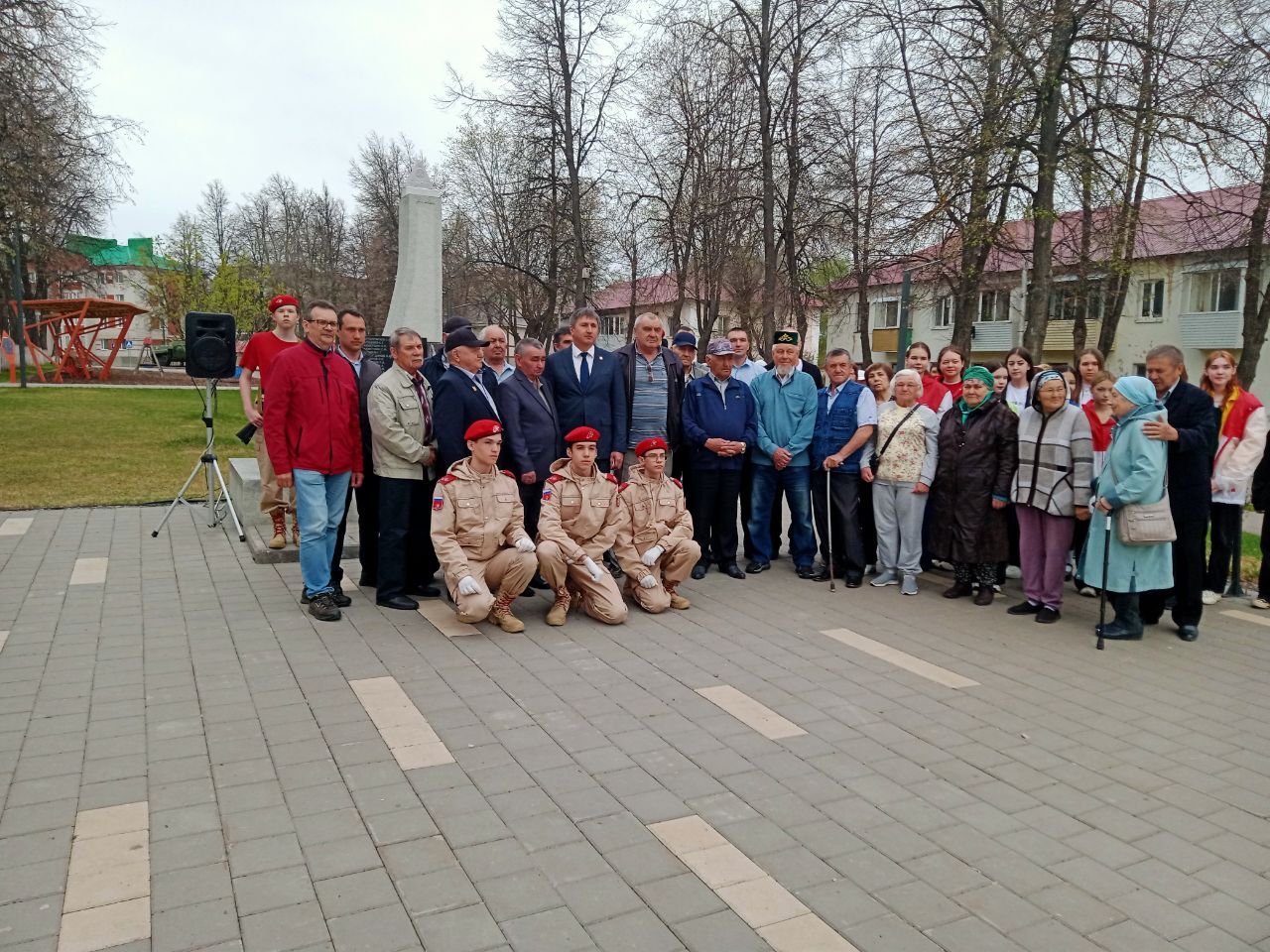 В Бавлах почтили память ликвидаторов аварии на Чернобыльской АЭС