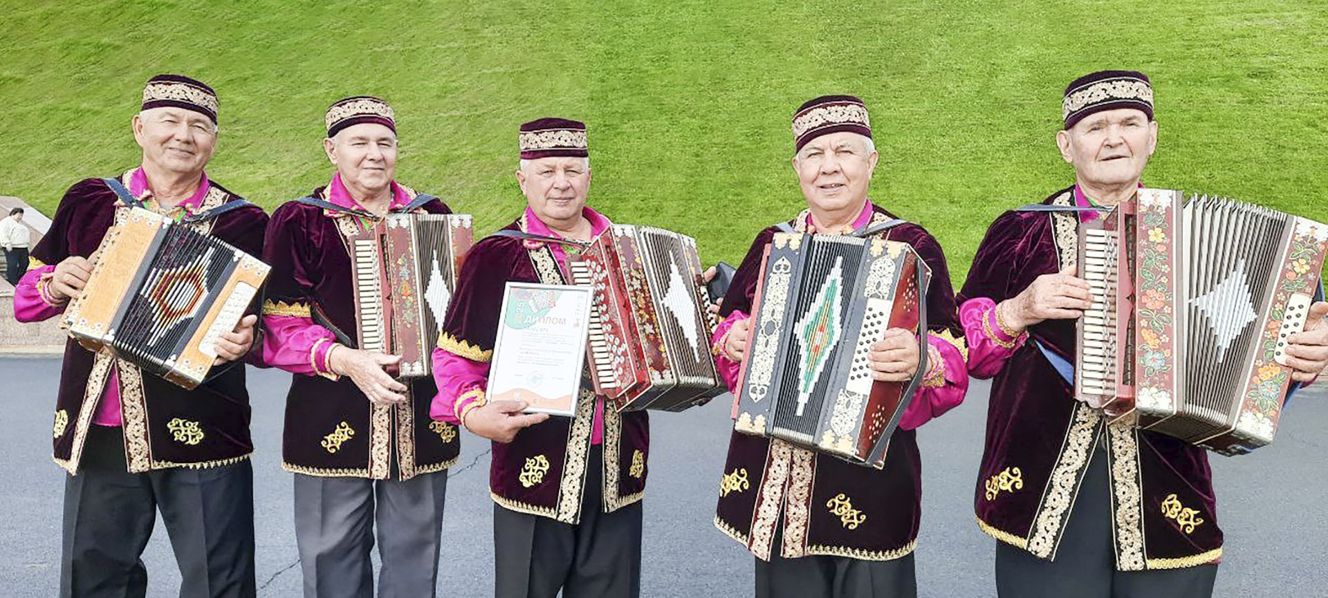 Бавлинские гармонисты покорили Казань