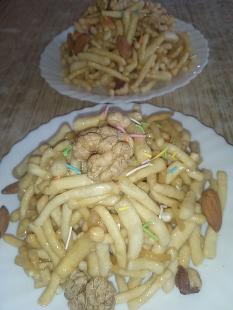 Ял көннәре якыннарыгызны чәк-чәк белән сыйлагыз