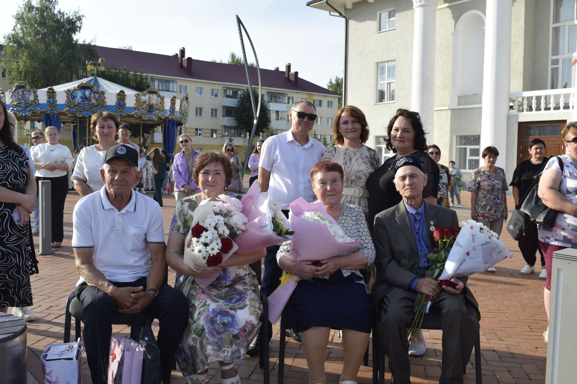 В Бавлах отметили День семьи, любви и верности