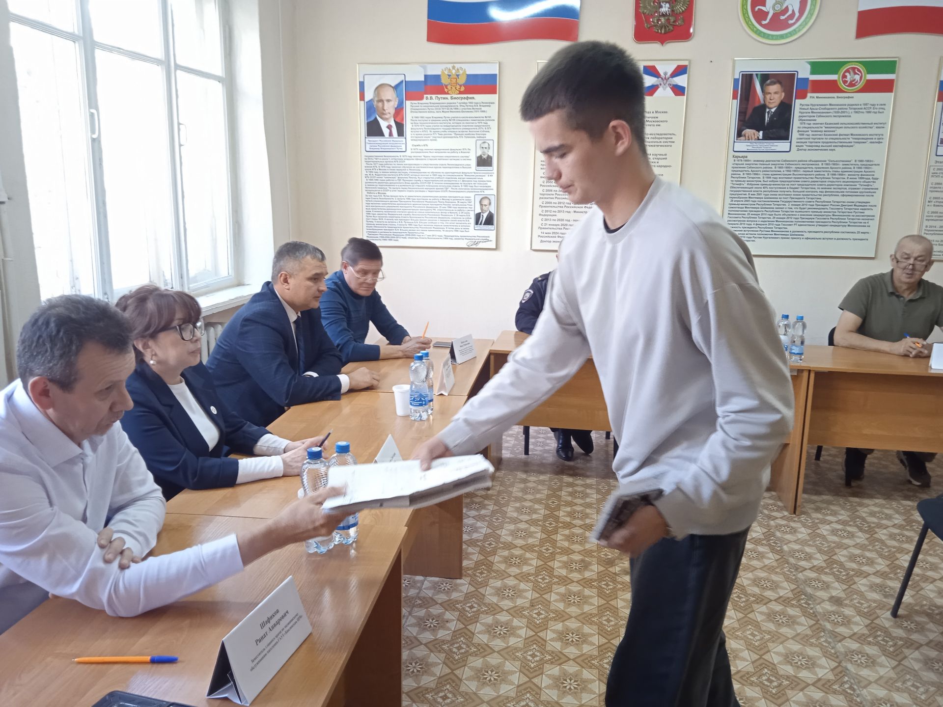 В Бавлах началась работа призывной комиссии