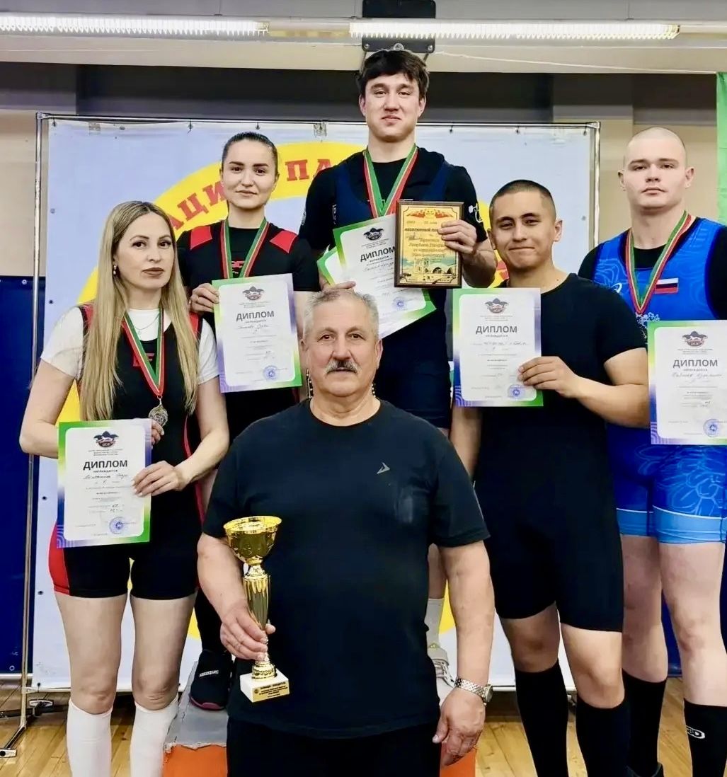 Бавлинские пауэрлифтеры отличились на чемпионате Республики Татарстан