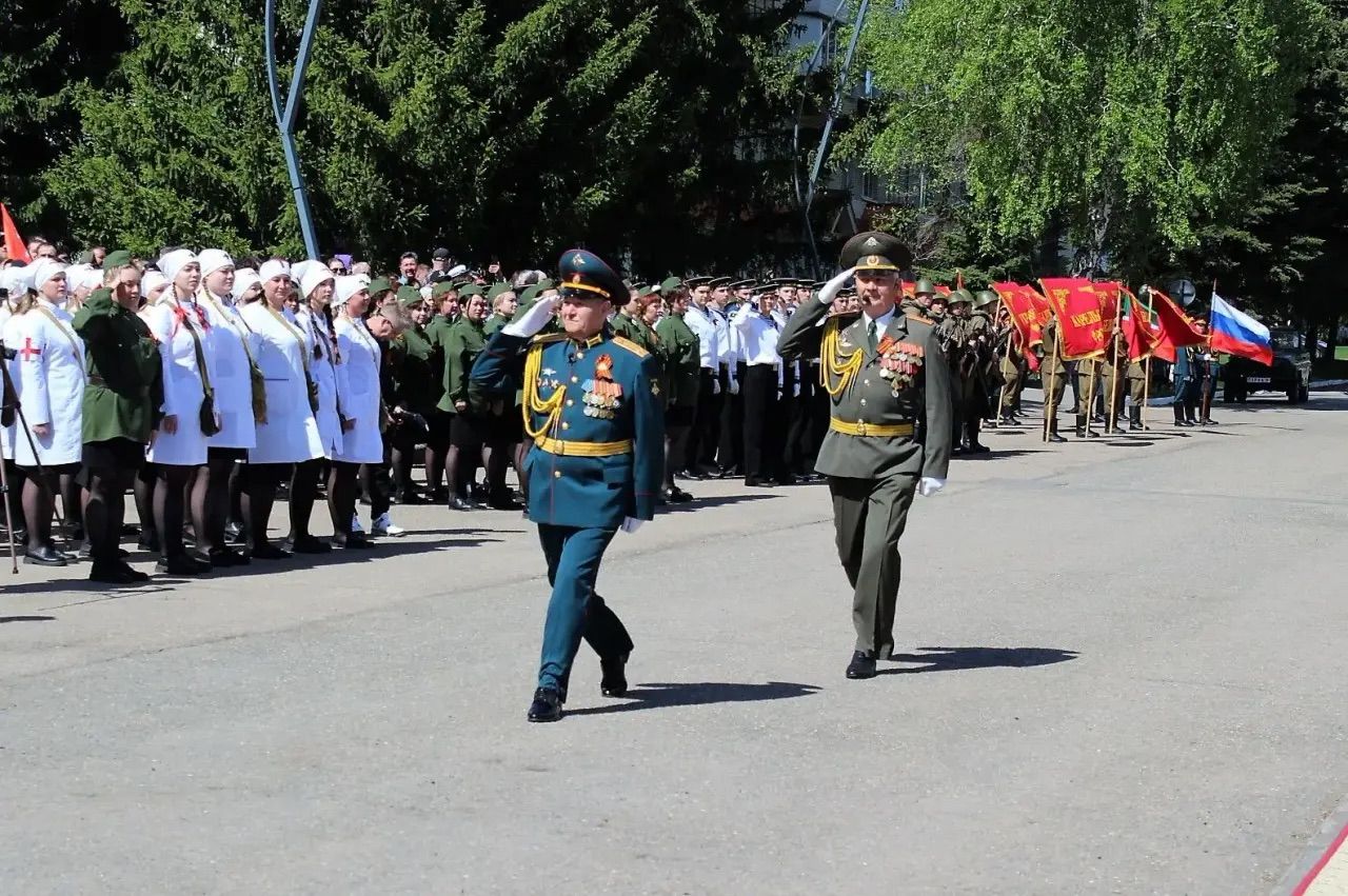 Парад Победы в Бавлах: память, гордость, единство