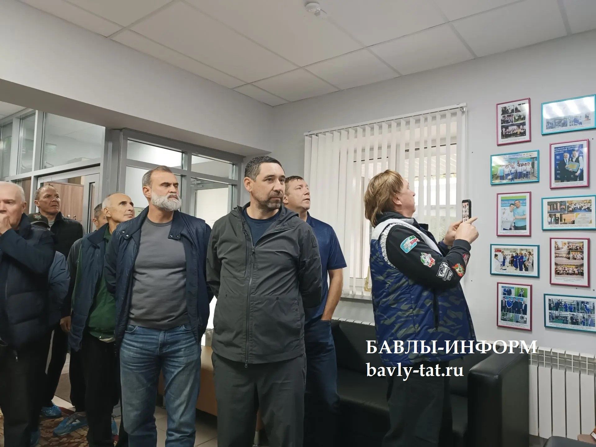 Бавлы встретили хоккейных легенд