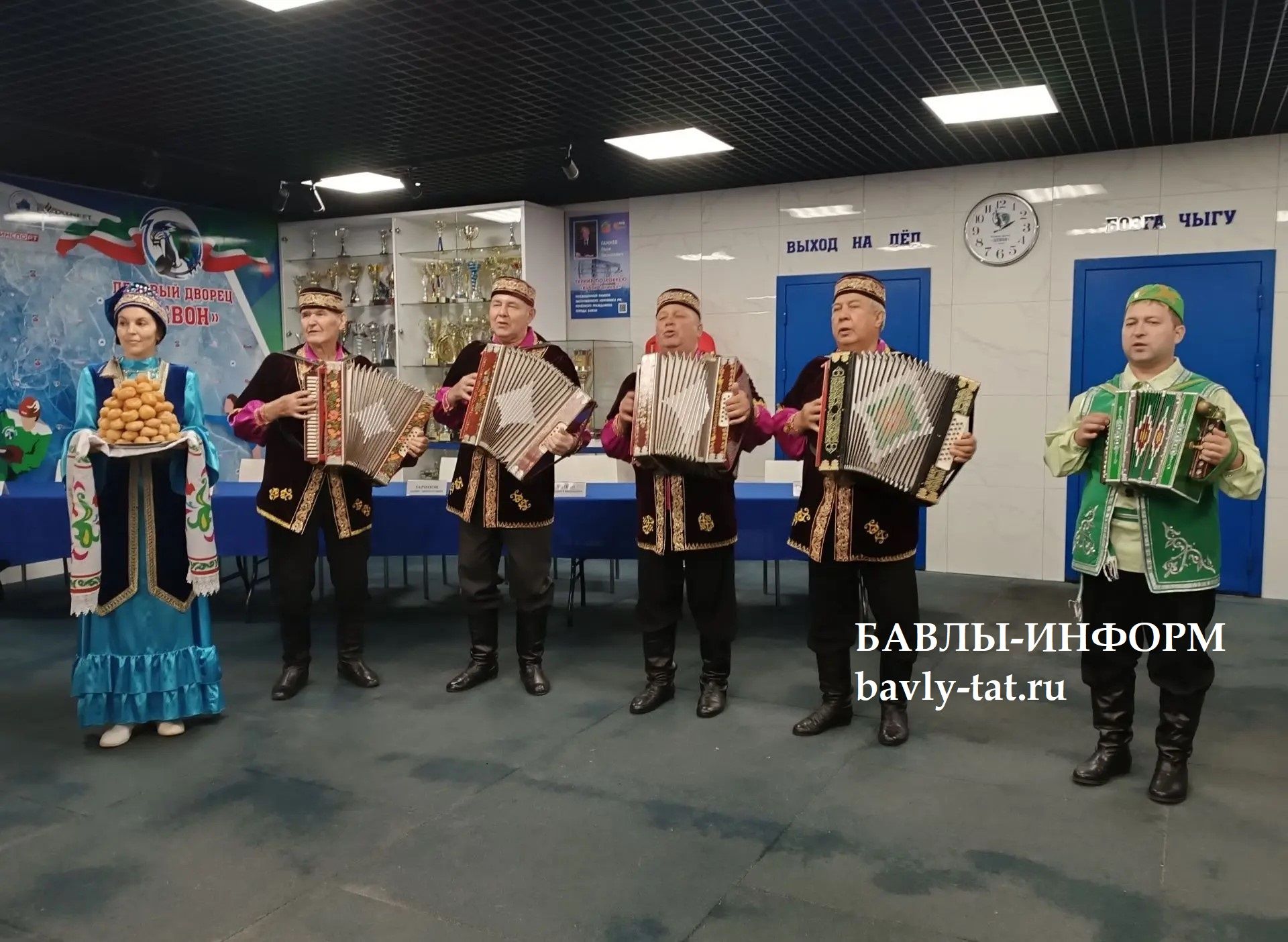 Бавлинцы вживую пообщались с легендами российского хоккея