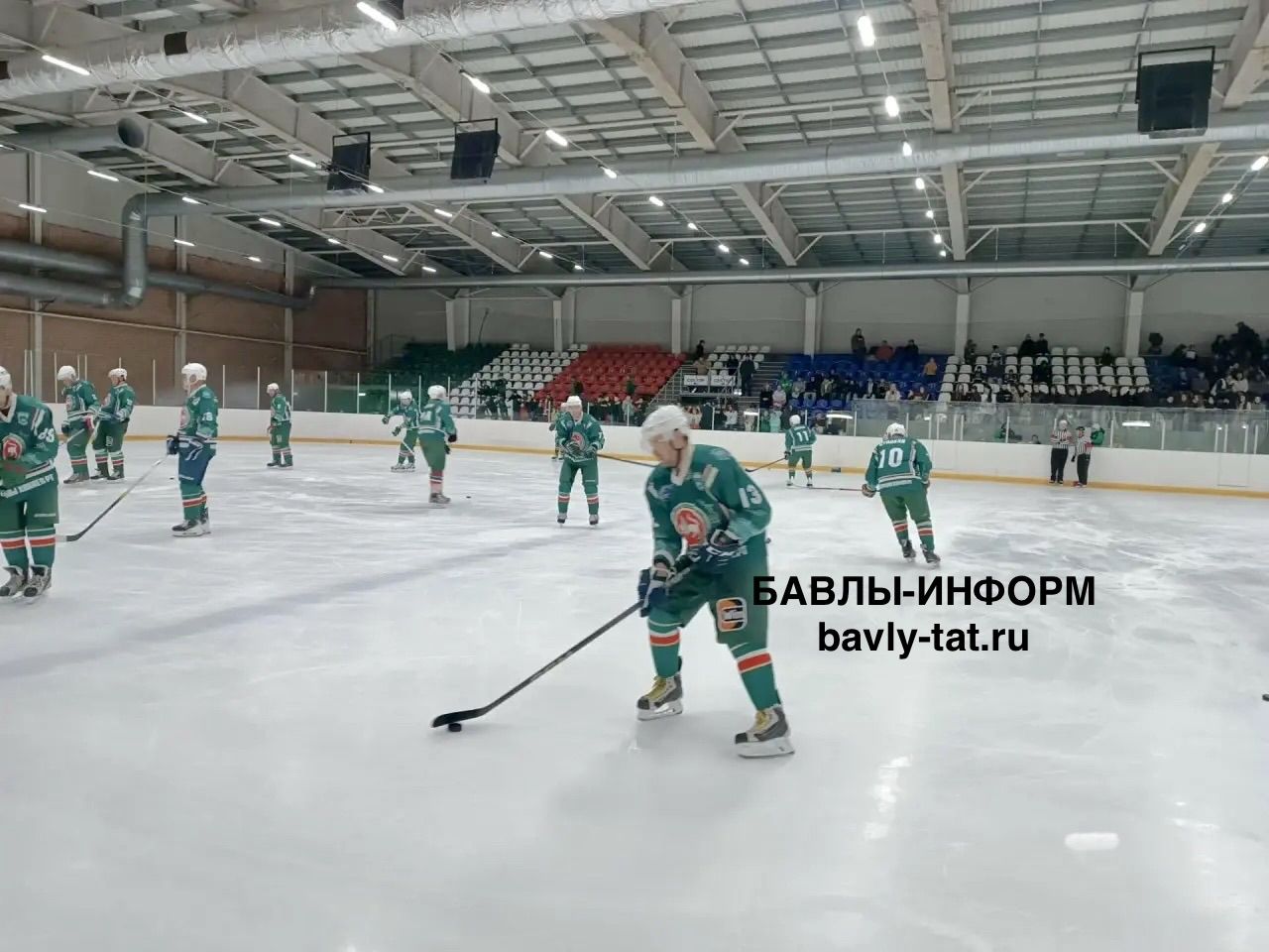 Ветераны «Ак Барса» сыграли со сборной Бавлинского района