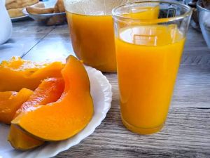Сохраняем вкус осени: рецепт тыквенного сока на зиму