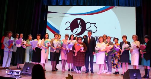 В Бавлах отметили праздник педагогов