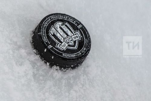 В пятницу бавлинский «Девон» встретится с менделеевским «Айсбергом»
