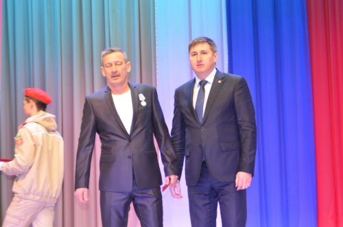 Для самых мужественных: В Бавлах состоялся концерт ко Дню защитника Отечества