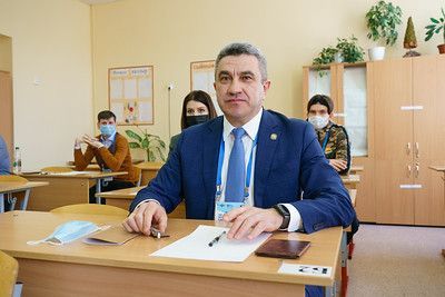 Министр образования РТ примет участие в акции «Сдаем вместе! День сдачи ЕГЭ родителями»