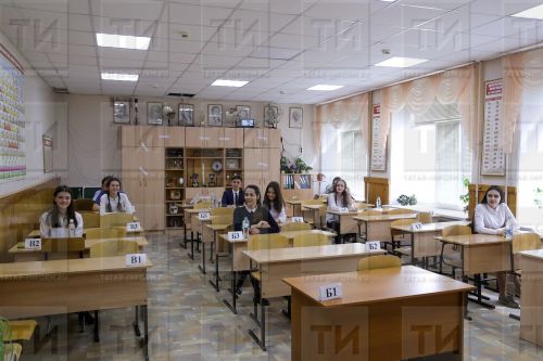 Рособрнадзор РФ: В 2023 году на сдачу ОГЭ зарегистрировалось более 1,5 млн девятиклассников