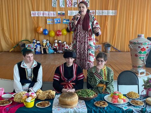 Бавлинские студенты агроколледжа провели фестиваль дружбы народов