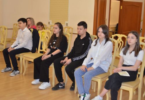 Бавлинские юноши и девушки получили паспорта