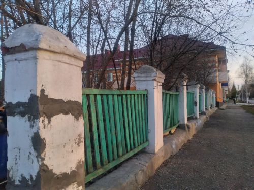 Жители домов по улице Гоголя в ожидании обновлённого двора