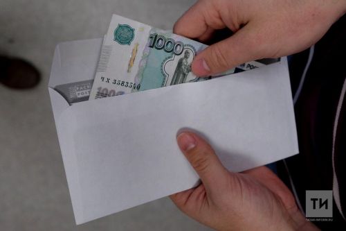 Бывший доцент одного из столичных учебных заведений предстанет перед судом за взятки
