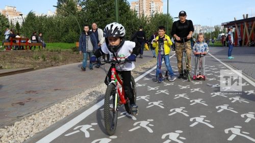 Перед летними каникулами детям напоминают о ПДД в игровой форме